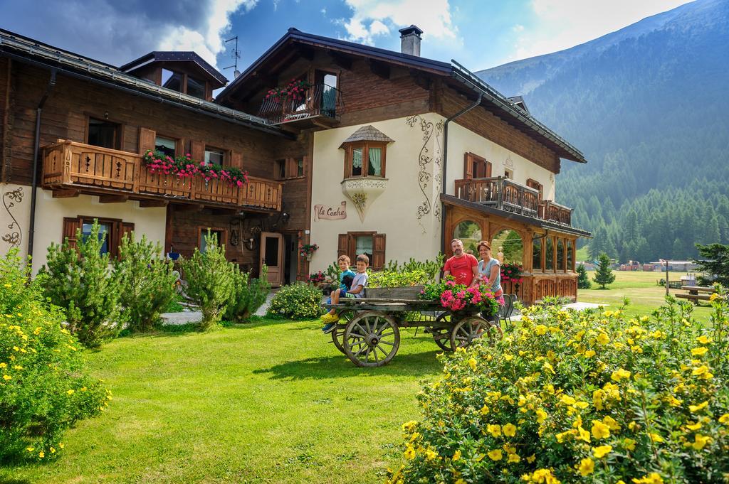 Art Apartments Casa Lapis Livigno Eksteriør billede