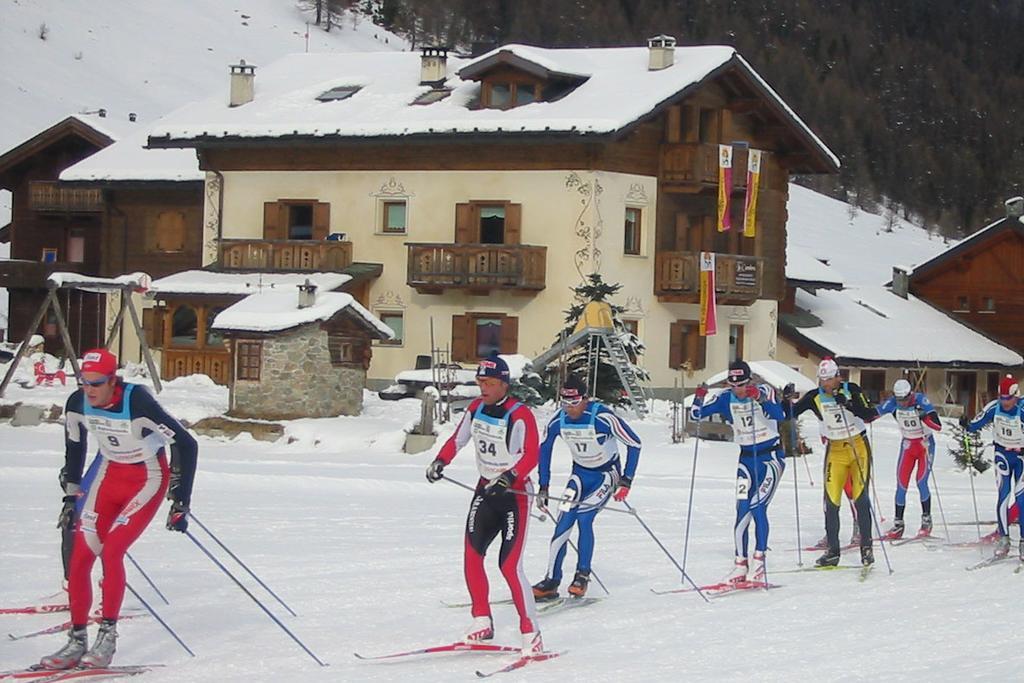 Art Apartments Casa Lapis Livigno Eksteriør billede